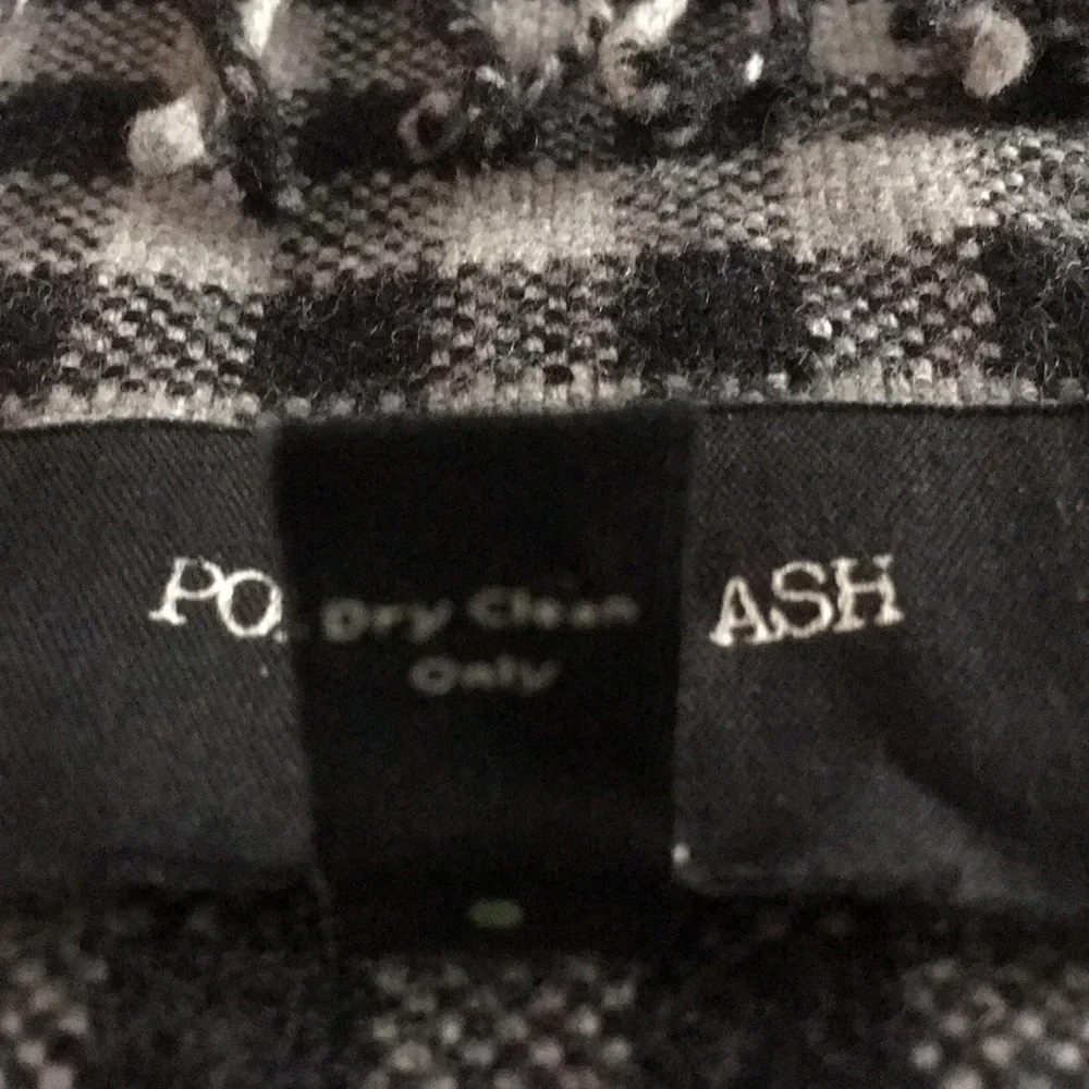 Porter & Ash 100% Marino wool Scarf